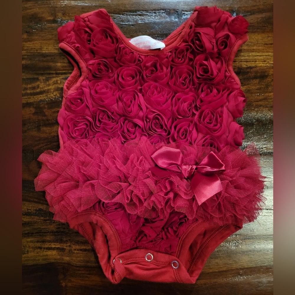 POPATU RED FLORAL ONE PIECE SZ 6-9M EXCELLENT CONDITION